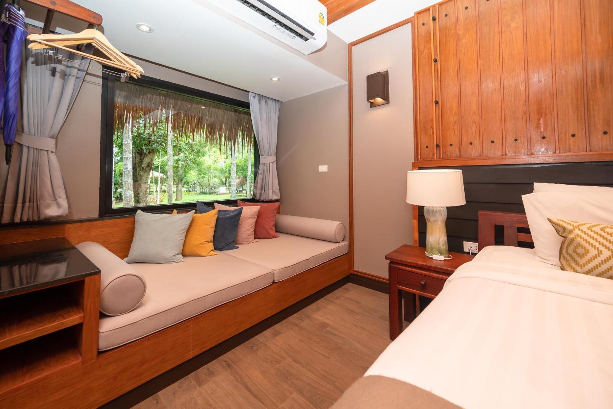 River Kwai Resotel Sai Yok Exteriör bild